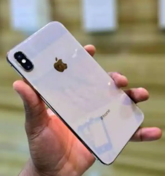 Iphone Xs Max 64 Battery 86% Neat And Clean